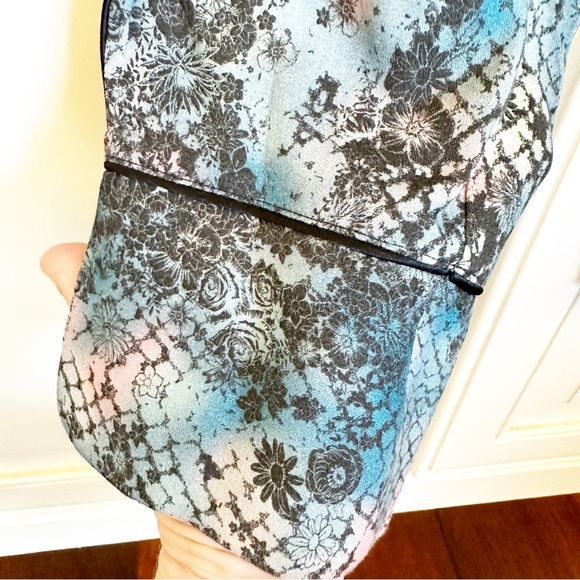 Zadig & Voltaire Women’s Parone Python Flower Pants Multi Camou Rare HTF Blogger - Picture 5 of 13